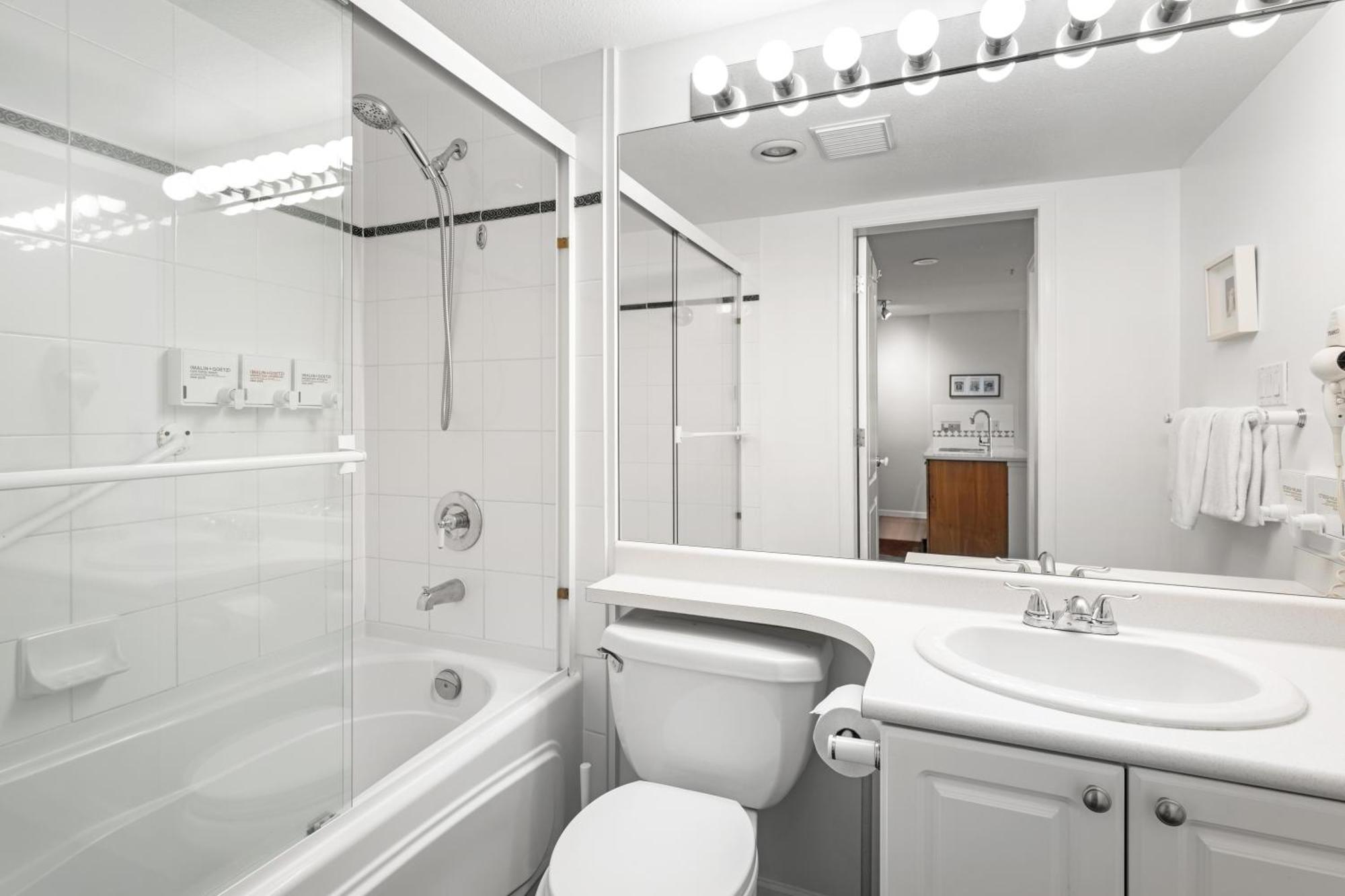 Bear Lodge One Bedroom By Mva Whistler Exterior photo